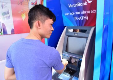Hướng dẫn cách rút tiền ATM ngân hàng Vietinbank lần đầu 2024