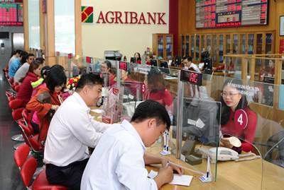 thay-doi-so-dien-thoai-dang-ky-agribank-e-mobile-banking-tai-quay-giao-dich