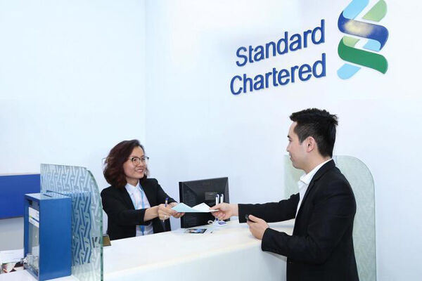 the-standard-chartered-tin-dung-4